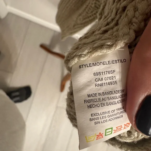 RD Style Women's Beige Sweater with Elbow Patch Detail Size M - Picture 6 of 8